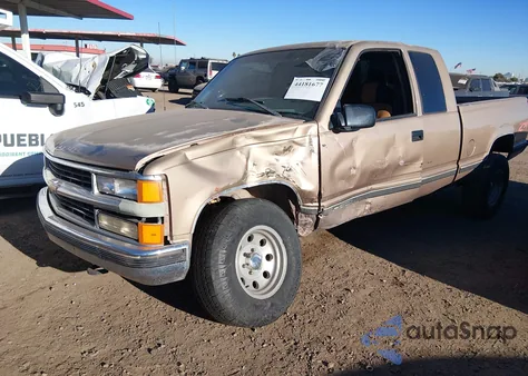 1996 Chevrolet Gmt 400 z USA, uszkodzony, nr VIN 1GCEK19MXTE154766